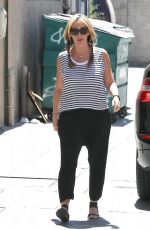 JENNIFER LOVE HEWITT Out and About in Santa Monica