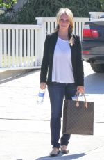 JENNIFER LOVE HEWITT Out Shopping in Los Angeles