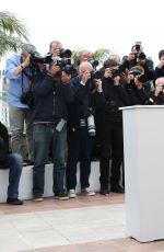 JULIANNE MOORE at Maps to the Stars Photocall at Cannes ilm Festival