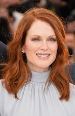 JULIANNE MOORE at Maps to the Stars Photocall at Cannes ilm Festival