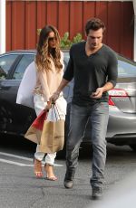 KATE BECKINSALE and Len Wiseman Out Shopping in Brentwood