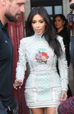 KIM KARDASHIAN Arrives at Costes Restaurant in Paris
