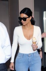KIM KARDASHIAN Out and About in Paris