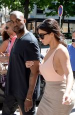KIM KARDASHIAN Out Shopping in Paris