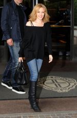KYLIE MINOGUE Out and About in Italy