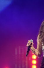 LORDE Performs at Radio 1′s Big Weekend in Glasgow