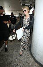 PARIS HILTON Arrivess at Los Angeles International Airport 2905