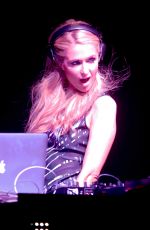 PARIS HILTON - DJ Set at Echostage in Washington