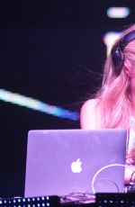 PARIS HILTON - DJ Set at Echostage in Washington