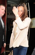PIPPA MIDDLETON in Tight Jeans Leaves Square Restaurant in London