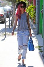 RUMER WILLIS in Ripped Jeans Shopping in West Hollywood