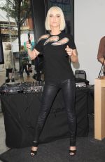SARAH HARDING - Carphone Warehouse SonyXperiaz2 Promotion in London
