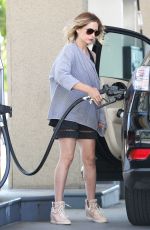 SARAH MICHELLE GELLAR at a Gas Station in Santa Monica