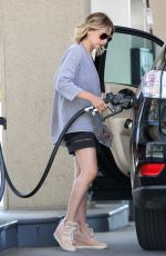 SARAH MICHELLE GELLAR at a Gas Station in Santa Monica