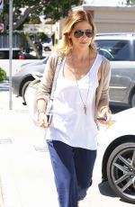 SARAH MICHELLE GELLAR Out and About in Los Angeles 3004