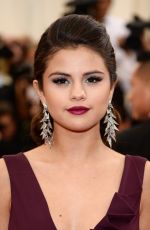 SELENA GOMEZ at MET Gala 2014 in Ney York