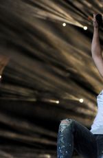 SHAKIRA Performs at 102.7 Kiis FM Wango Tango in Los Angeles