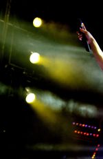 SHAKIRA Performs at 102.7 Kiis FM Wango Tango in Los Angeles
