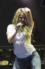 SHAKIRA Performs at 102.7 Kiis FM Wango Tango in Los Angeles