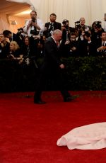 TAYLOR SWIFT at MET Gala 2014 in Ney York