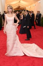 TAYLOR SWIFT at MET Gala 2014 in Ney York