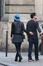 ADELE EXARCHOPOULOS and Jeremie Laheurte Kisses on the Street in Paris