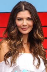 ALI LANDRY at Camp Snoopy