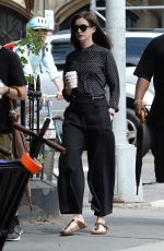 ANNE HATHAWAY on the Set of The Intern in New York