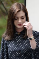ANNE HATHAWAY on the Set of The Intern in New York