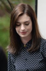 ANNE HATHAWAY on the Set of The Intern in New York