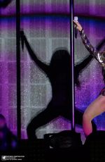 BEYONCE Performs on Her Run Tour in Miami