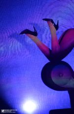BEYONCE Performs on Her Run Tour in Miami