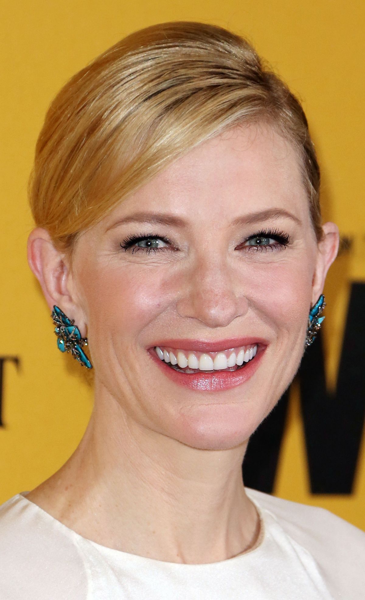 CATE BLANCHETT at Women in Film 2014 Crystal and Lucy 