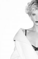 CHARLIZE THERON im Esquire Magazine, July 2014 Issue