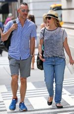 DREW BARRYMORE Out and About in New York 2406