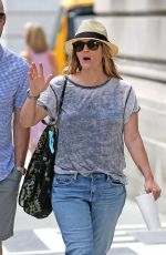 DREW BARRYMORE Out and About in New York 2406