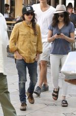 ELLEN PAGE Out for Shopping at the Grove in Los Angeles