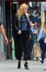 GWYNETH PALTROW Leaves Emilio Ballato Restaurant in New York