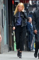 GWYNETH PALTROW Leaves Emilio Ballato Restaurant in New York