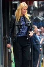GWYNETH PALTROW Leaves Emilio Ballato Restaurant in New York