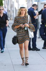 HILARY DIFF Out and About in Studio City 0406