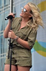 JAMIE LYNN SPEARS Performs at 2014 CMA Festival in Nashville 0806