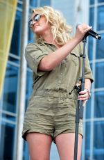 JAMIE LYNN SPEARS Performs at 2014 CMA Festival in Nashville 0806