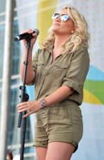 JAMIE LYNN SPEARS Performs at 2014 CMA Festival in Nashville 0806