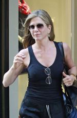JENNIFER ANISTON Out and About in New York 2406