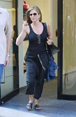 JENNIFER ANISTON Out and About in New York 2406
