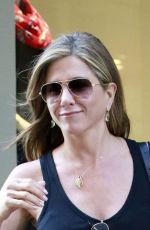 JENNIFER ANISTON Out and About in New York 2406