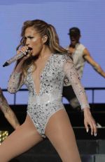 JENNIFER LOPEZ Performs at 103.5 Ktu’s Ktuphoria 2014 in East Rutherford