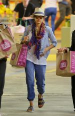 JESSICA ALBA Shopping at Whole Foods in Beverly Hills