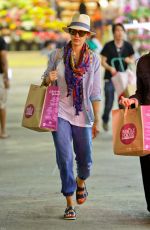JESSICA ALBA Shopping at Whole Foods in Beverly Hills